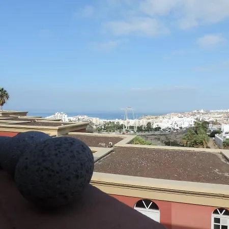 Apartamento Laguna Park 2 *